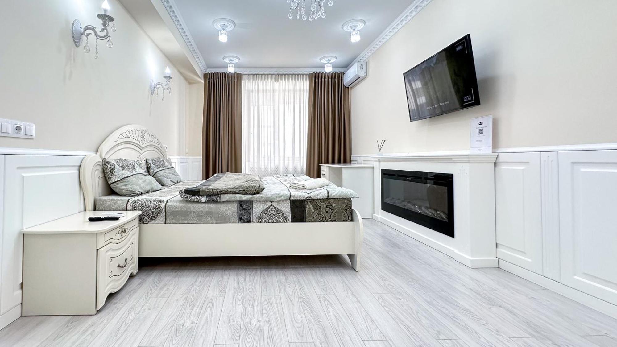 Business Class Apartments In The City Center คีชีเนา ภายนอก รูปภาพ