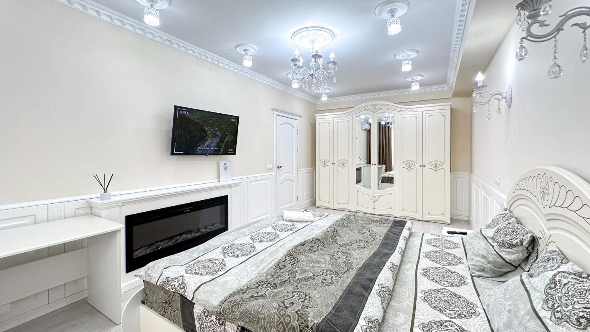 Business Class Apartments In The City Center คีชีเนา ภายนอก รูปภาพ