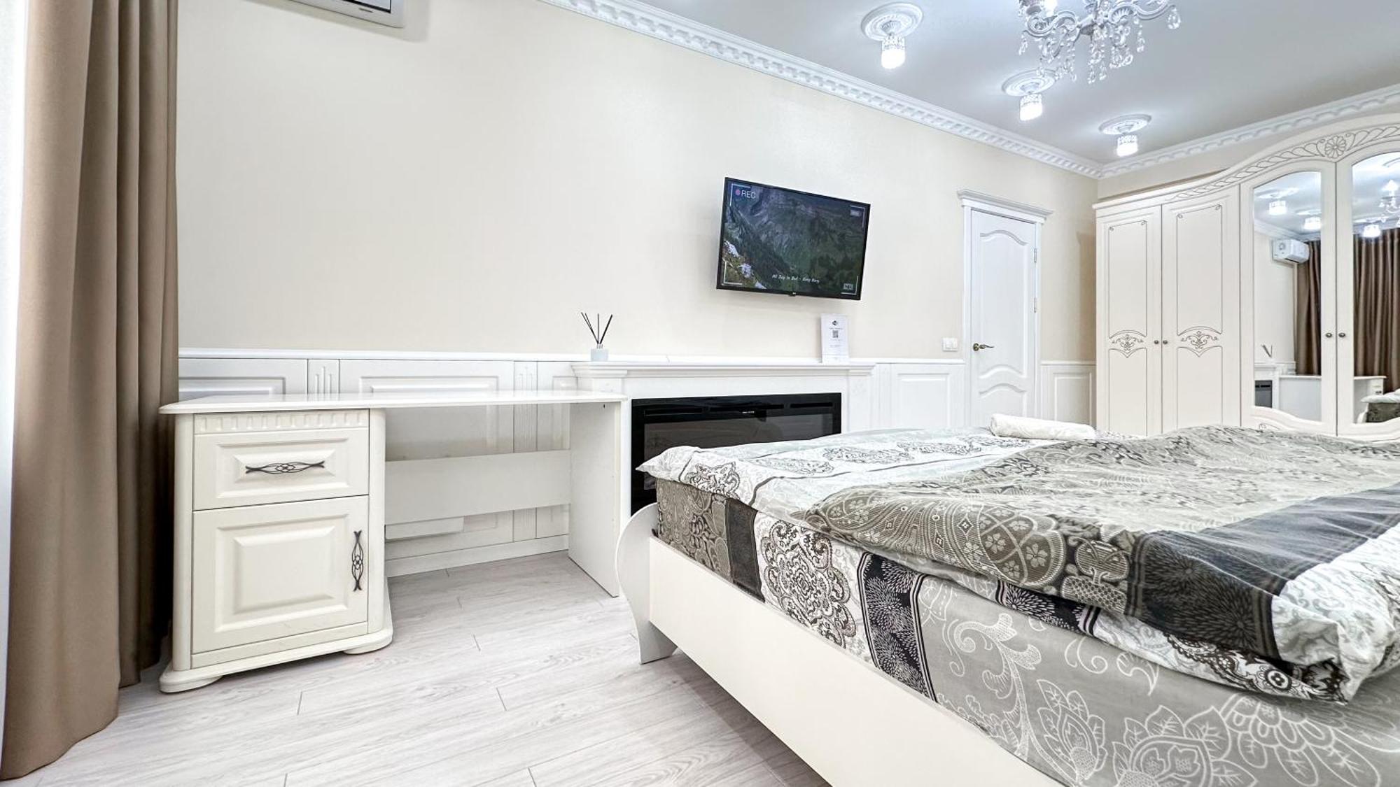 Business Class Apartments In The City Center คีชีเนา ภายนอก รูปภาพ