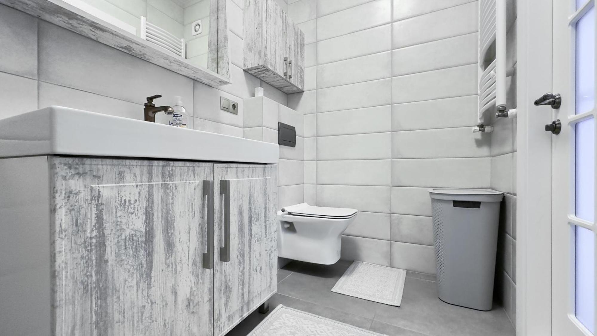 Business Class Apartments In The City Center คีชีเนา ภายนอก รูปภาพ